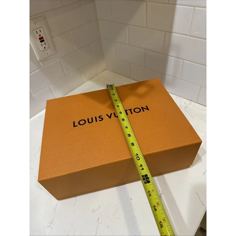 Authentic Louis Vuitton Large Magnetic Gift Box 14x10x5 Orange Ribbon Empty LV